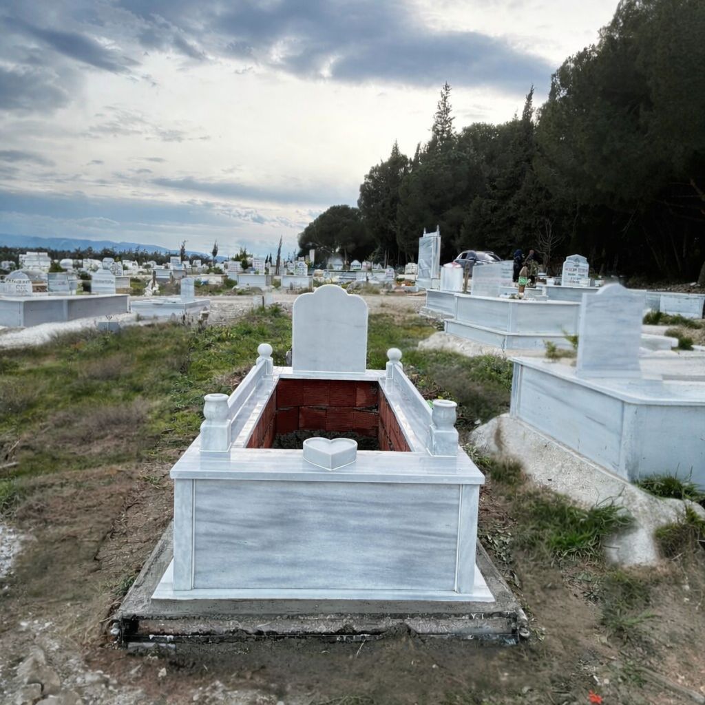 Gönen Mezar Modelleri